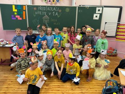 UTF-88c06b698-11e8-4e6a-beb3-b8f797f72388