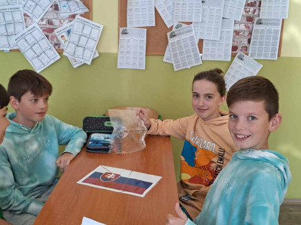 382293830_844683560390733_1661843174486949559_n