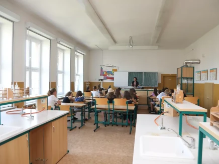 7432osxfcjuryq-313230302e2e38302e31