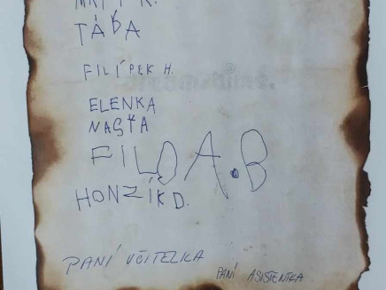 77c1b65f-e9e0-467b-b376-ee5ebce14709