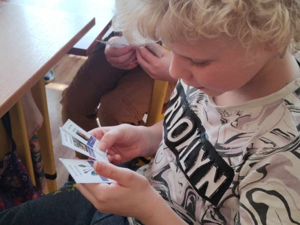 5f4009aa-6750-4346-9327-fec33a3db39c