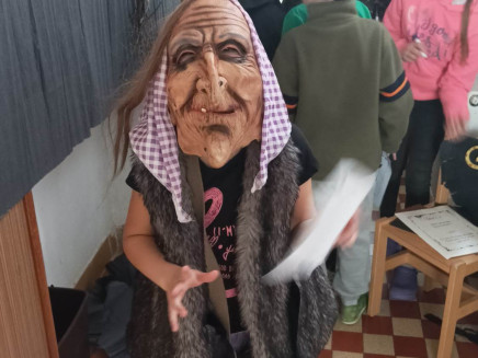 340549672_557623899839244_545031130910136277_n