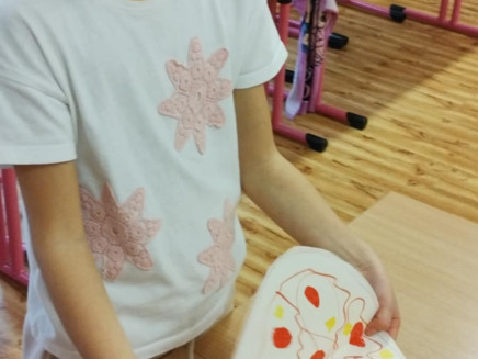 ad6e345a-0bd6-4843-80be-c857cb66b685(1)