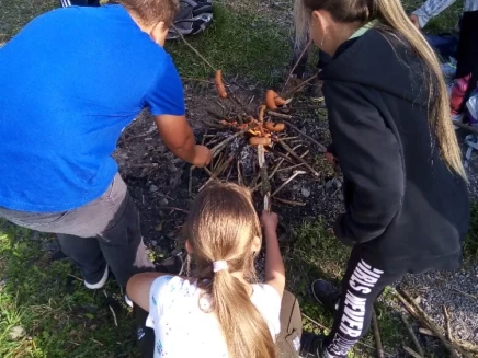 034thlny2z1ueir-313230302e2e38302e31