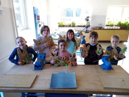 wj52hb3k4yr54ar-313230302e2e38302e31